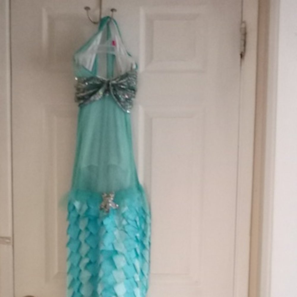 Leg Avenue Mermaid Costume